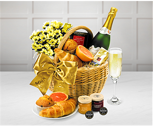 Mother's Day Breakfast Gift Basket With Buck's Fizz